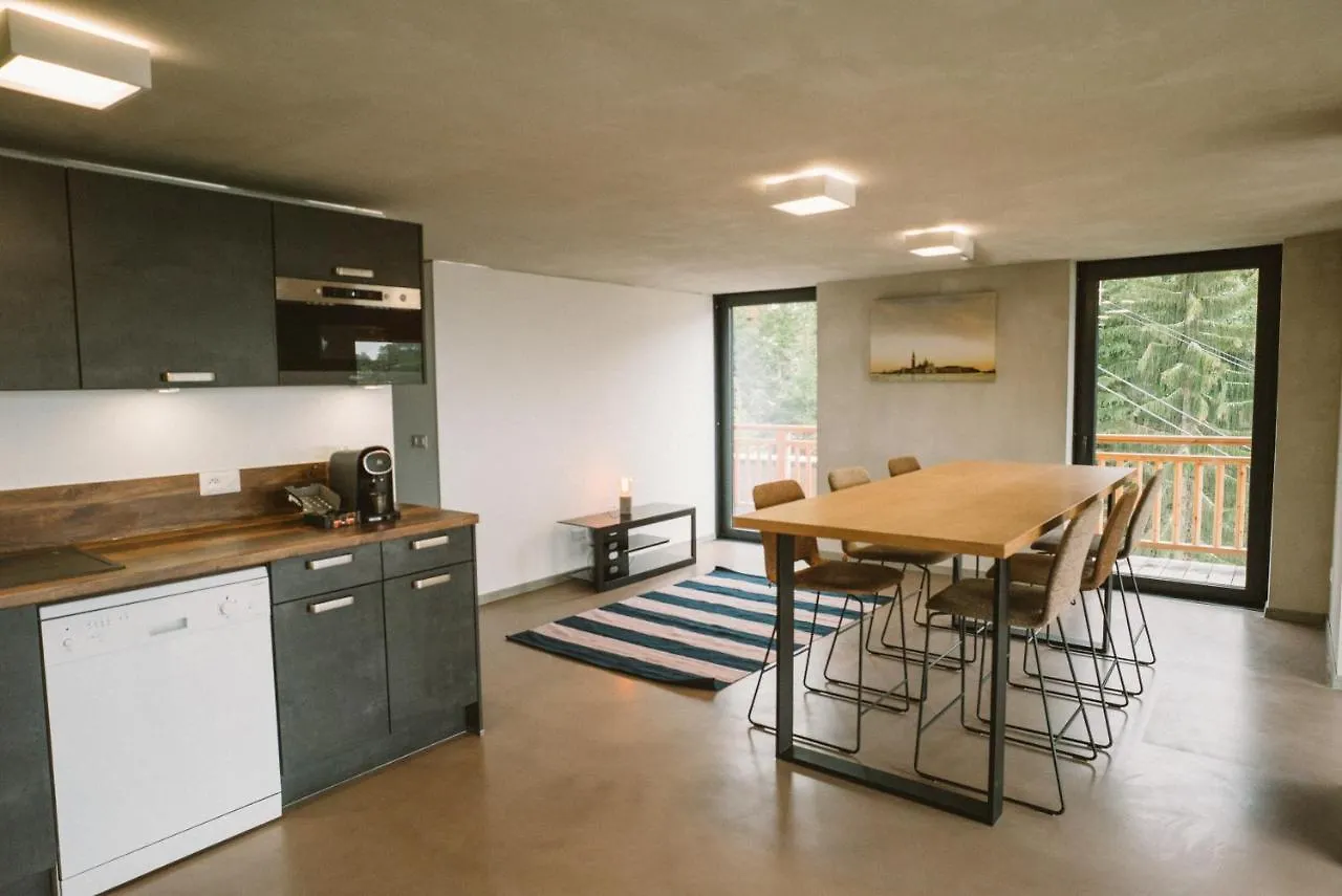 Chalet 360° Courchevel - Ski In, Ski Out Villa 0*,