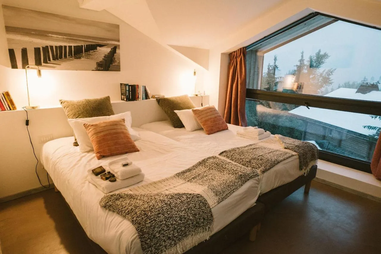 Chalet 360° Courchevel - Ski In, Ski Out Villa France